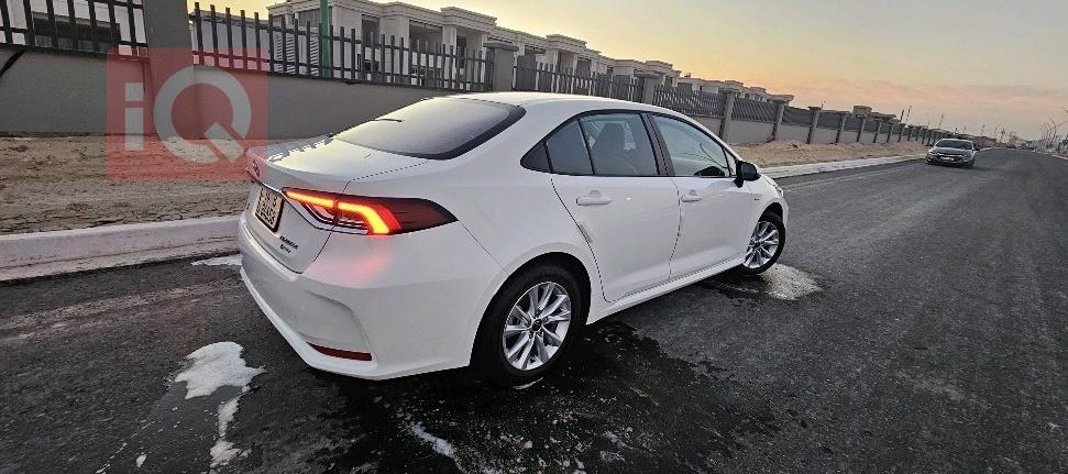 تۆیۆتا کۆرۆلا